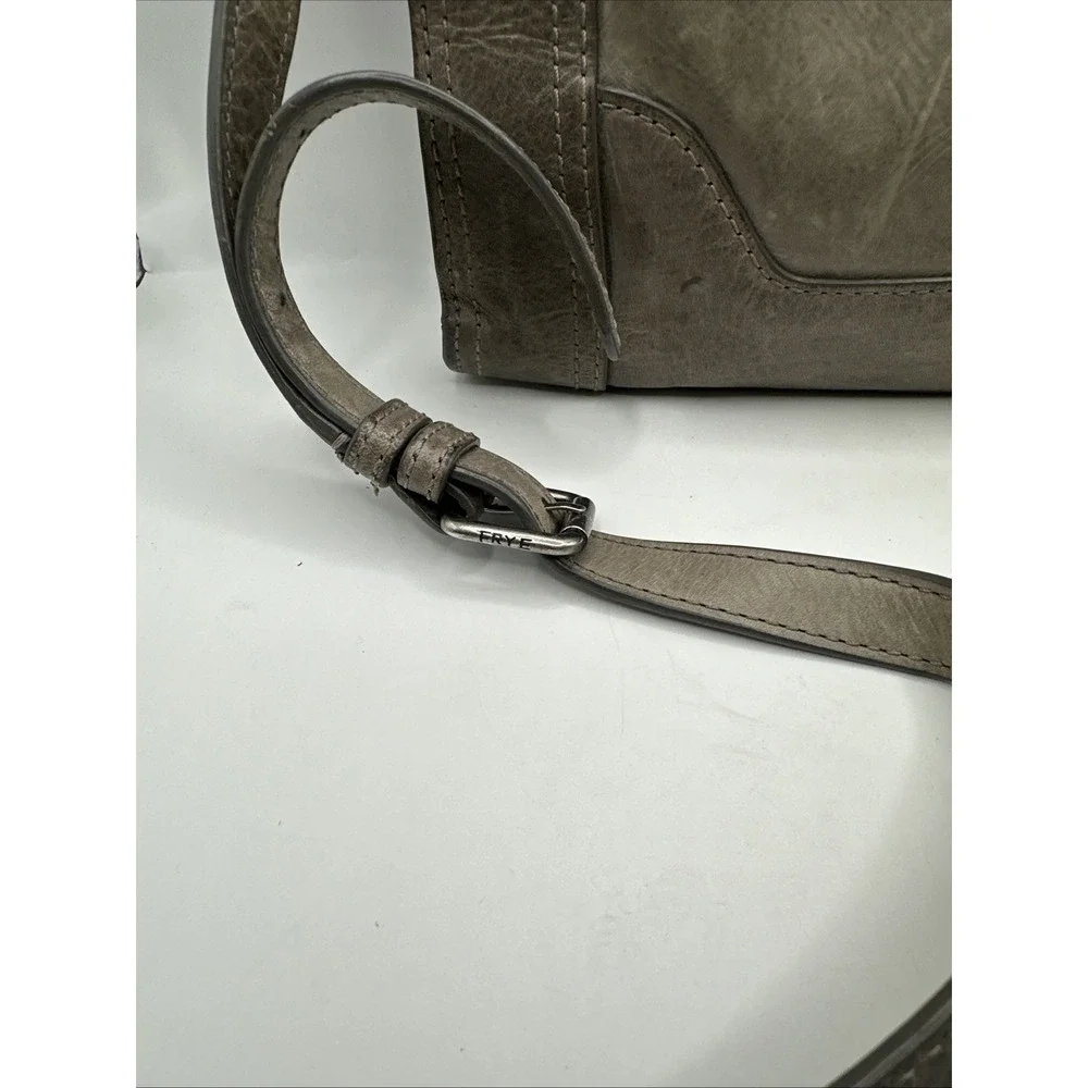FRYE Taupe Leather MELISSA ZIP CROSSBODY Shoulder Bag - MSRP $198